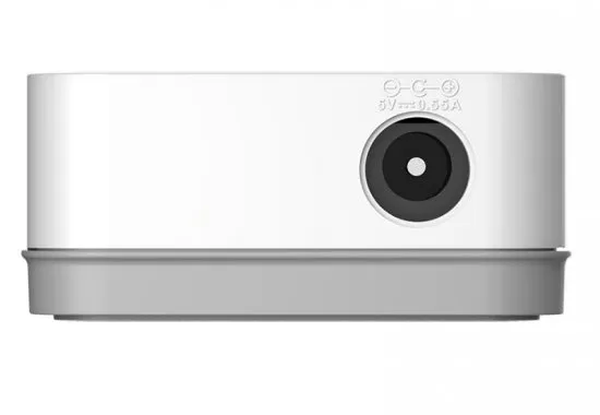 מתג D-Link DES-1005C 5 Ports 10/100Mbps
