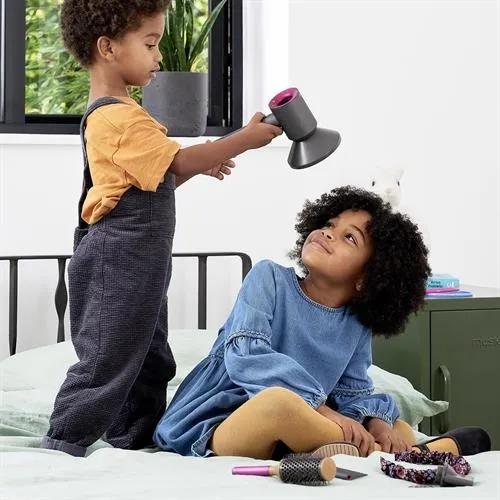 סט צעצוע ייבוש וסירוק לילדים Dyson Supersonic לגילאי 3+ מבית Casdon