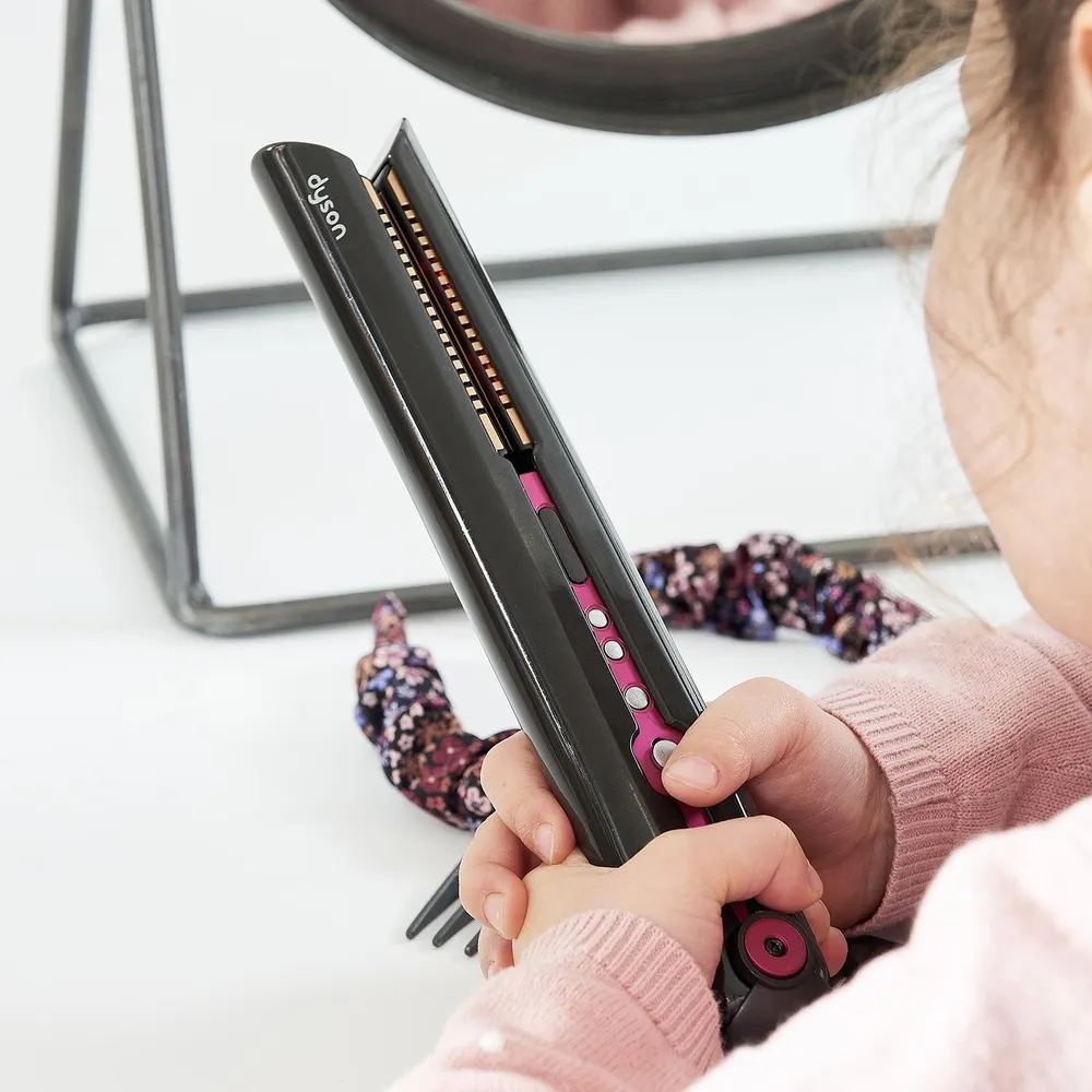 סט צעצוע לעיצוב והחלקת השיער Dyson Corrale לגילאי 3+ מבית Casdon