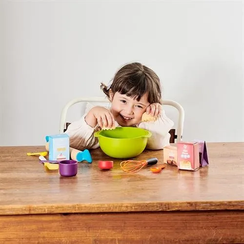 ערכת משחק אביזרי אפייה Joseph Joseph מבית Casdon