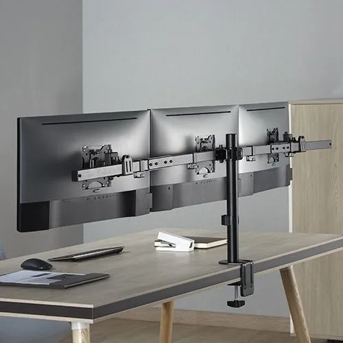 זרוע שולחנית לשלושה מסכי מחשב בגודל 17"-32" אינץ' Lumi LDT57-C03