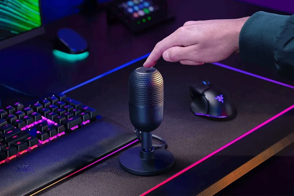 מיקרופון קונדנסר לגיימרים Razer Seiren V3 Mini – צבע שחור