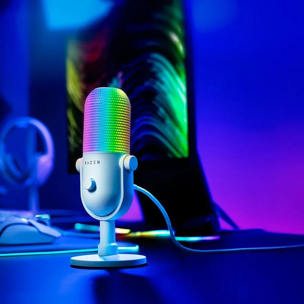 מיקרופון קונדנסר עם תאורת RGB לגיימרים עם תאורת Razer Seiren V3 Chroma – צבע לבן