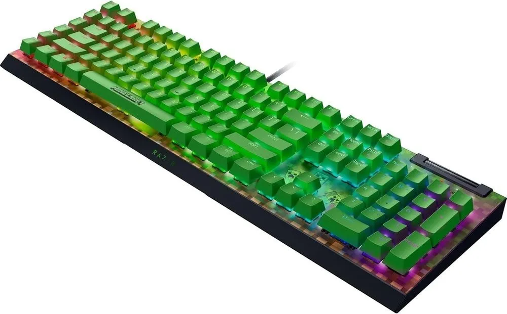 מקלדת גיימינג מכנית Razer Blackwidow V4 X Minecraft Edition