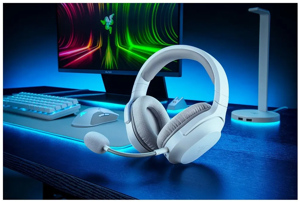 אוזניות גיימינג אלחוטיות Razer Barracuda X בצבע לבן