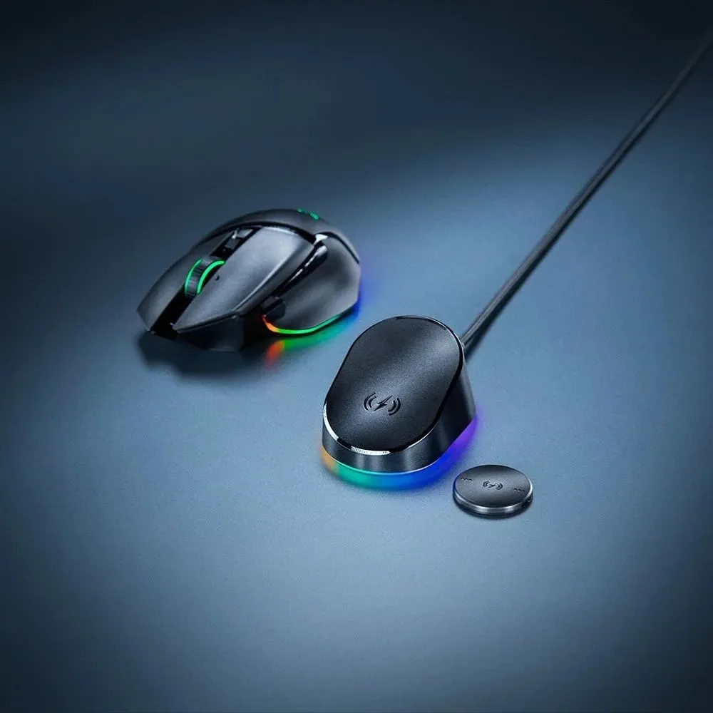 תחנת עגינה / טעינה מגנטית אלחוטית לעכברי Razer Dock Pro