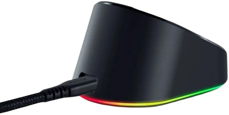 תחנת עגינה / טעינה מגנטית אלחוטית לעכברי Razer Dock Pro