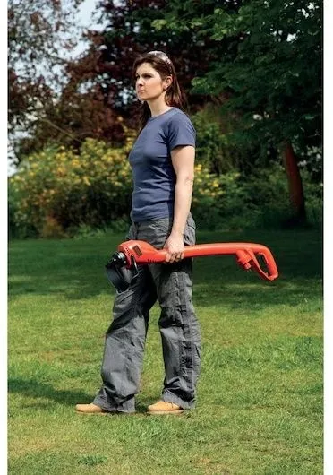 חרמש חשמלי 23 ס"מ Black+Decker STRIMMER® GL250-QS 250W