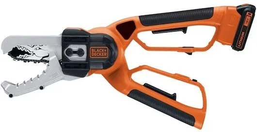 מסור גיזום חשמלי נטען כולל סוללת 2.0Ah ומטען Black+Decker GKC1000L-QW 18V