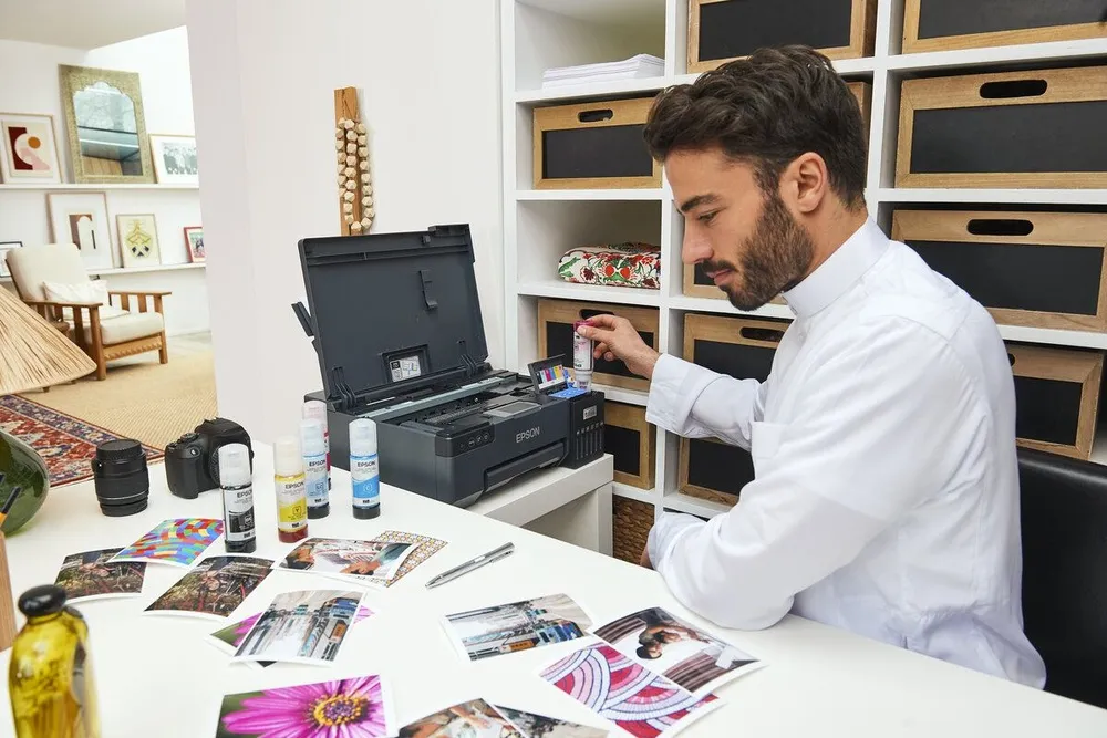 מדפסת הזרקת דיו צבעונית אלחוטית Epson EcoTank Photo L8050