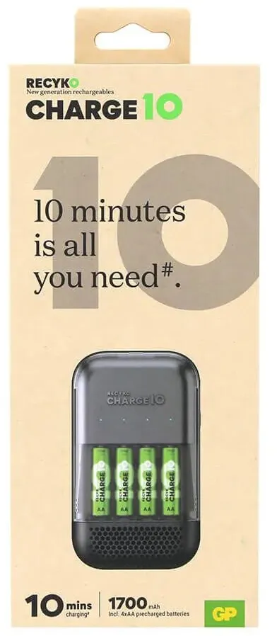 מטען סוללות מהיר עם חיבור USB ו-4 סוללות 1700mAh AA נטענות מבית GP Recyko דגם GPACSS491003