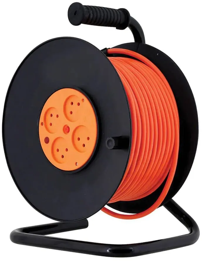 תוף 4 שקעים Semicom HYCR25/2.5 באורך 25 מטר