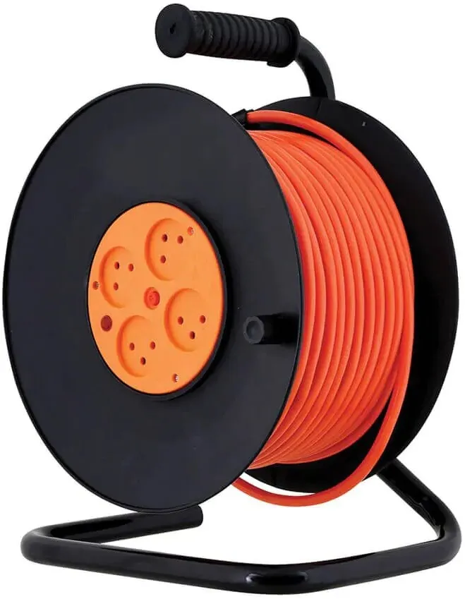 תוף 4 שקעים Semicom HYCR30/2.5 באורך 30 מטר