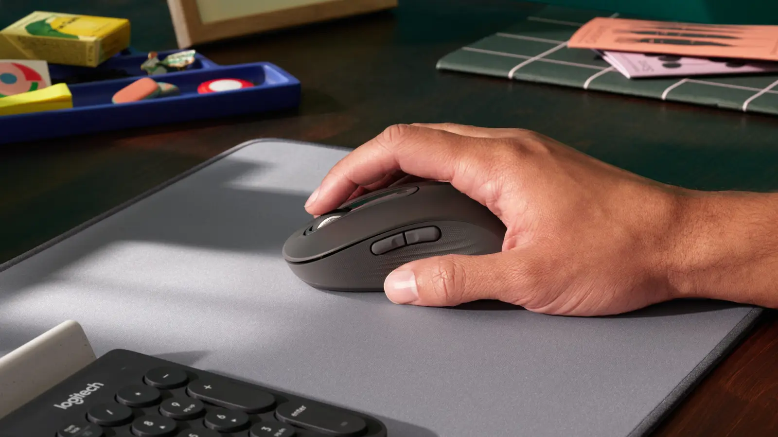 עכבר אלחוטי Logitech M650 – בצבע אפור