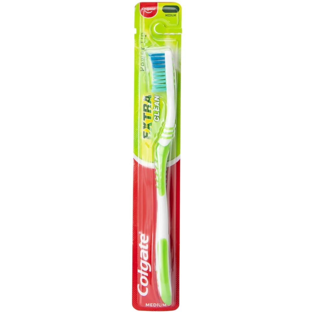 מברשת שיניים בינונית Colgate Extra Clean