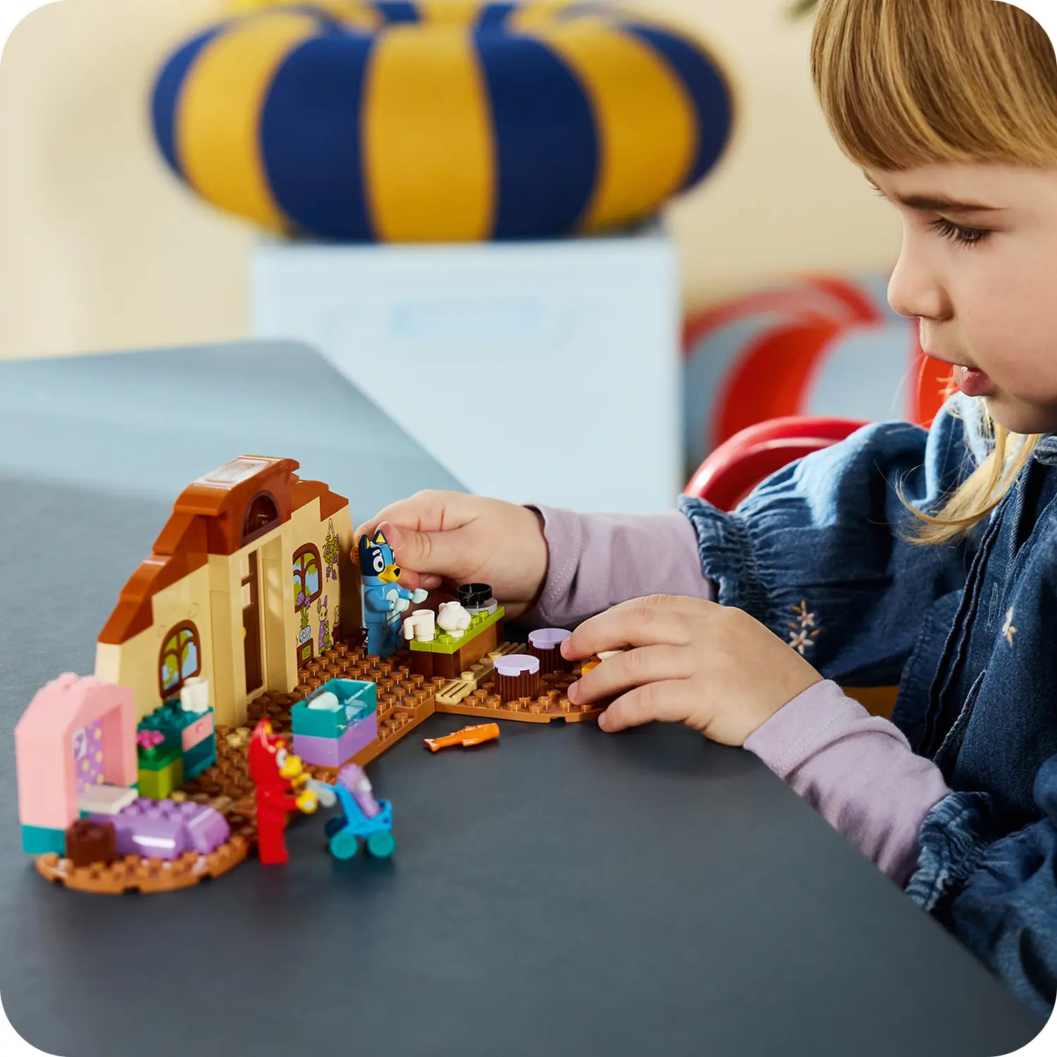 בלואי – בית הספר עם ראסטי ובלואי Lego Bluey 11221