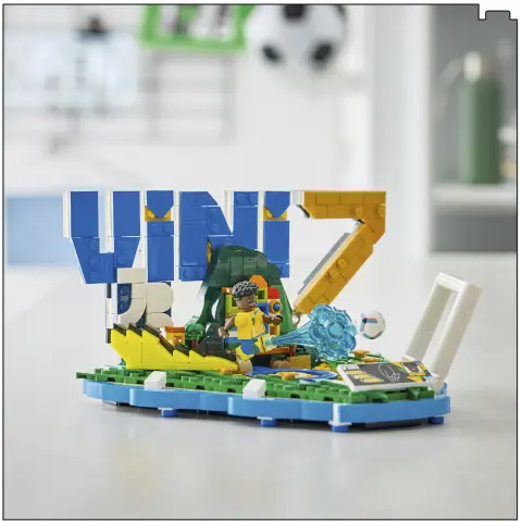 ויני ז'וניור – רגעי שיא בכדורגל Lego Editions 43027