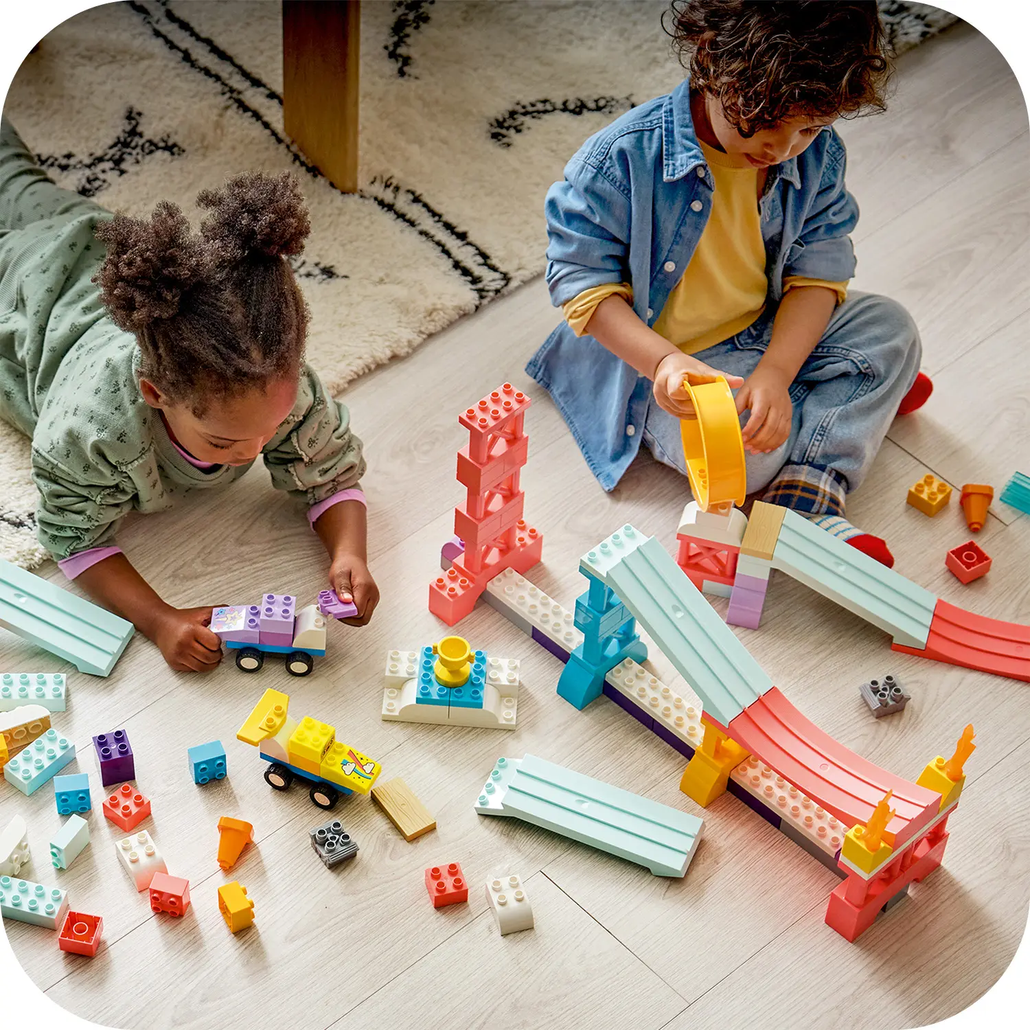 רמפות יצירתיות סט 3 ב-1 עם רכבים Lego Duplo 10478