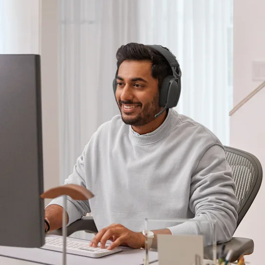 אוזניות קשת Over-Ear אלחוטיות עם מיקרופון Logitech Zone Vibe 100 – צבע גרפיט