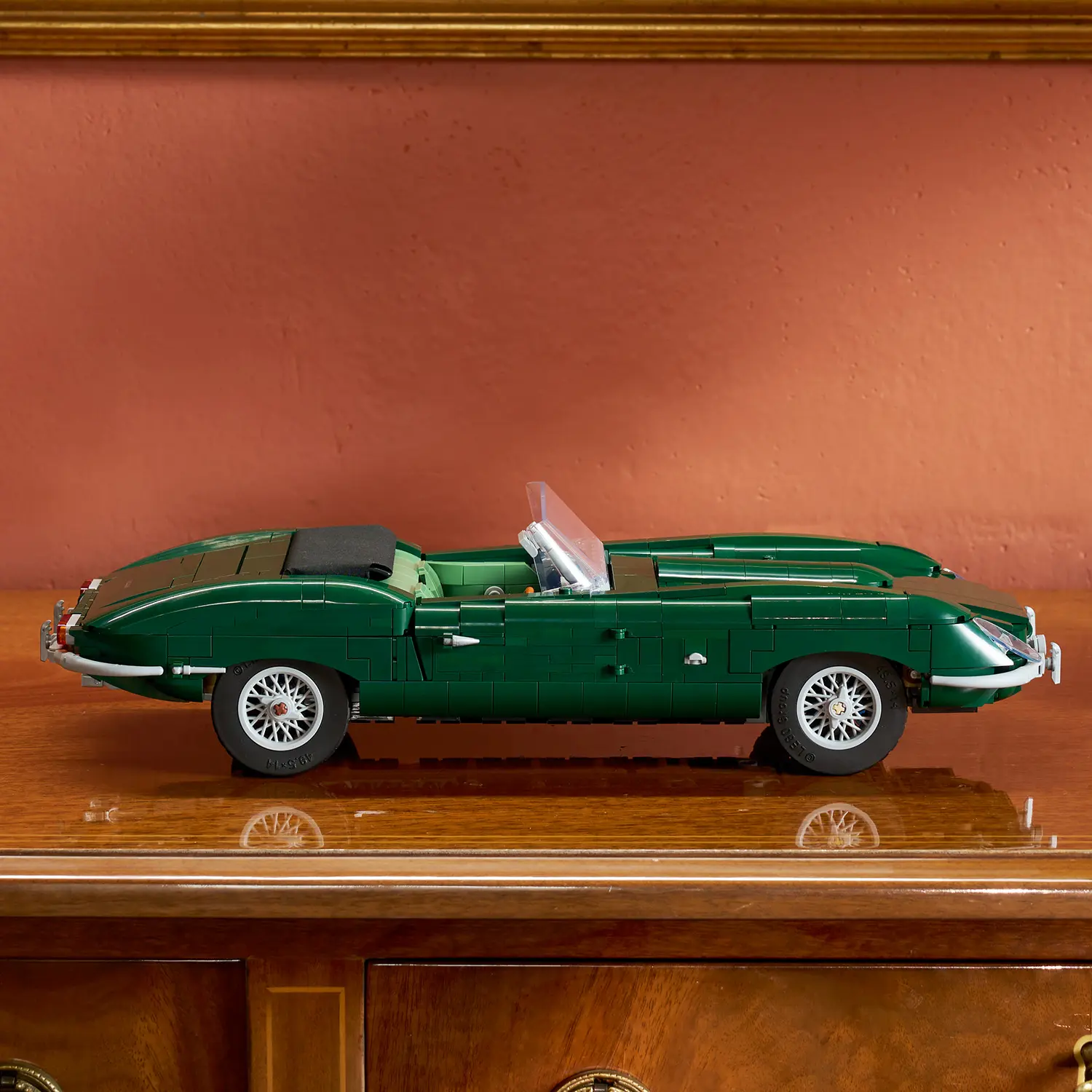 Jaguar E-Type Lego Icons 11381