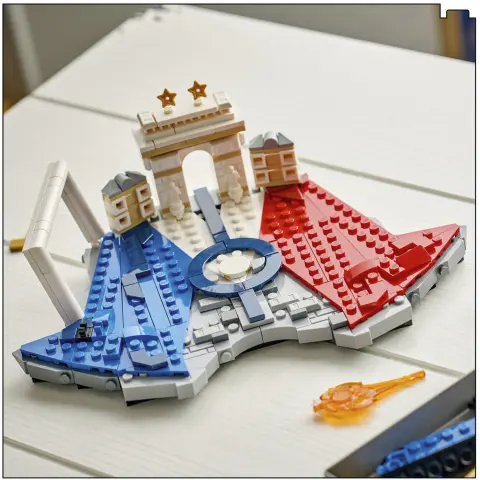 קיליאן אמבפה – רגעי שיא בכדורגל Lego Editions 43013