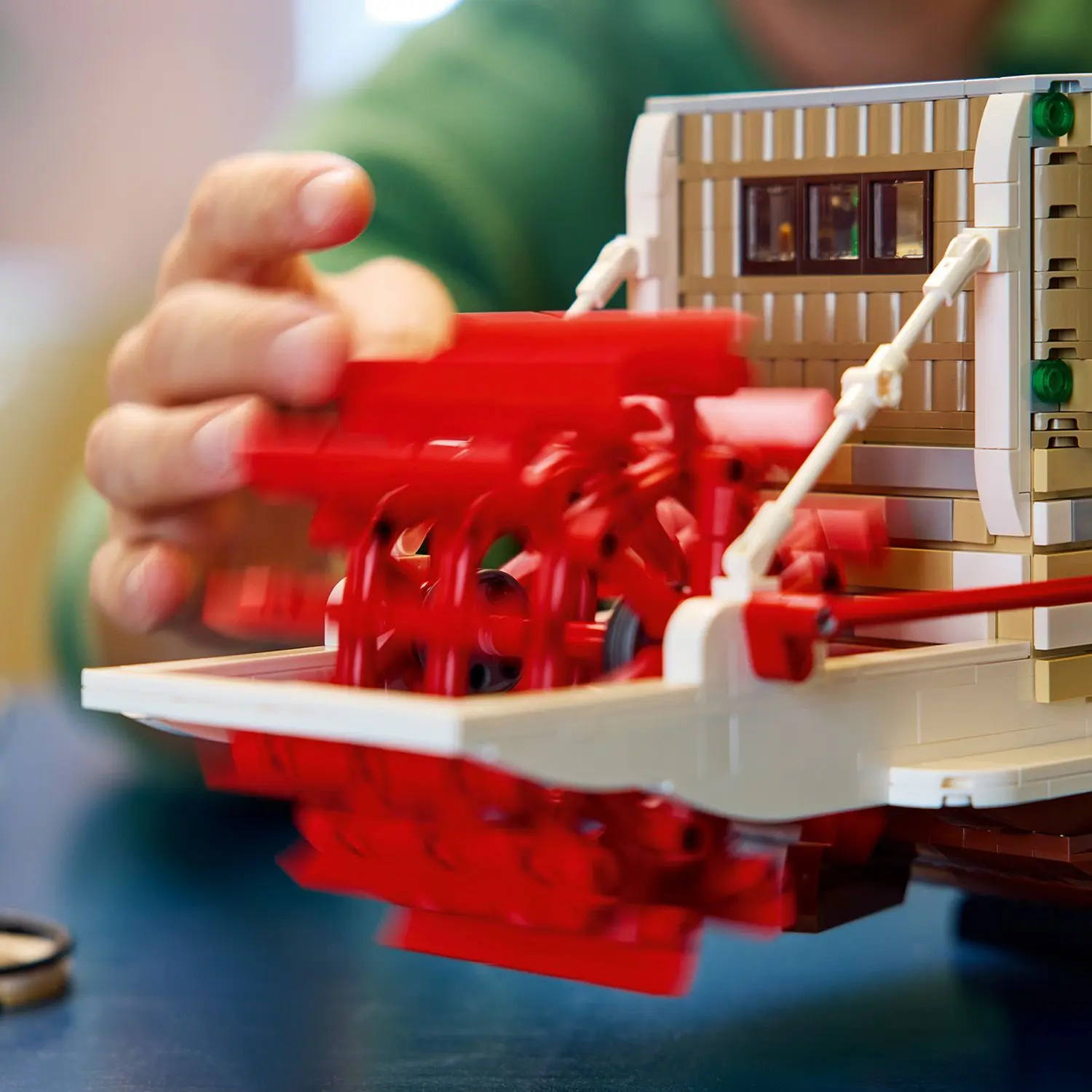 ספינת קיטור בנהר Lego Ideas 21356